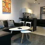Maritimo Apartment *